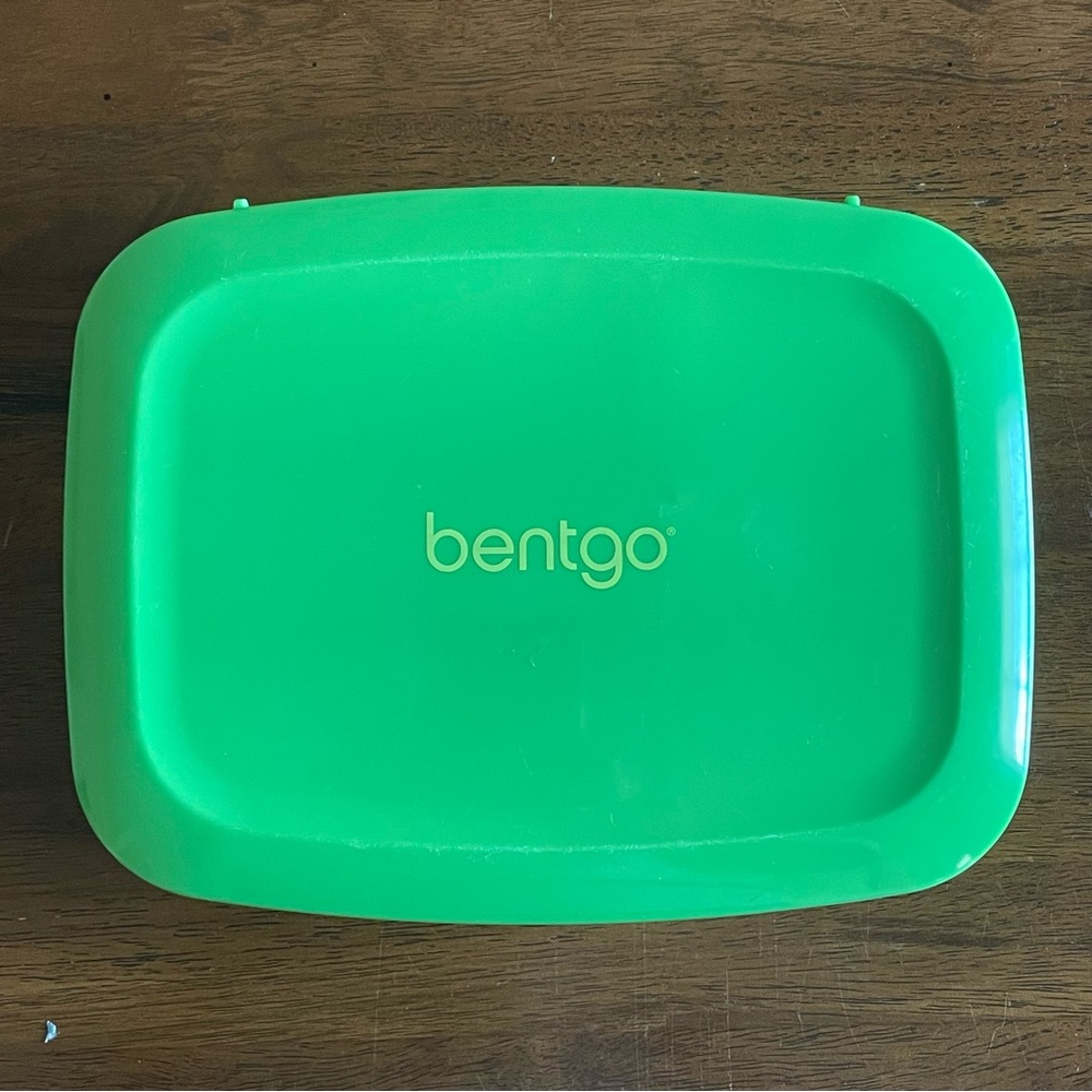 Bentgo Green Lunch Box
